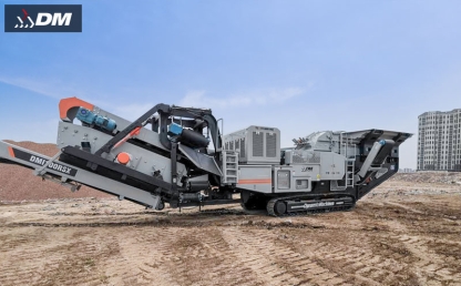 Pros and Cons of Wheel-Mounted vs. Track-Mounted Mobile Crushers
