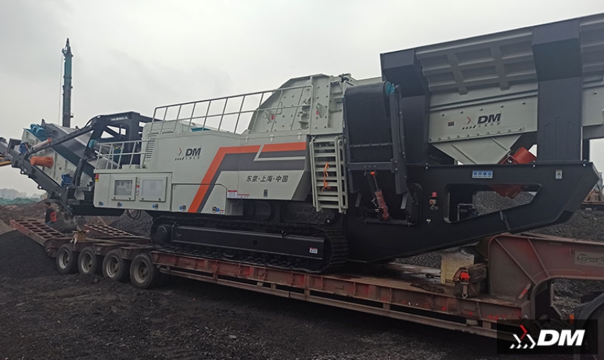 Mobile Crushing Plant for Pebble Crushing